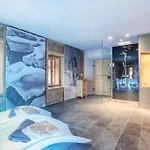 Exclusive Tassenbacherhof Apartment