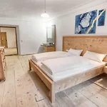 Exclusive Tassenbacherhof Strassen