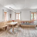 Exclusive Tassenbacherhof Apartment