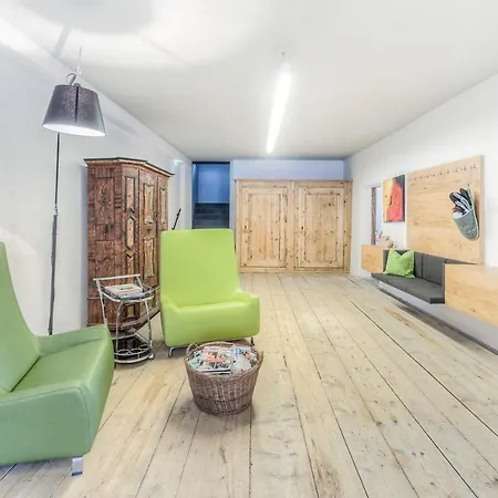 Exclusive Tassenbacherhof * Strassen